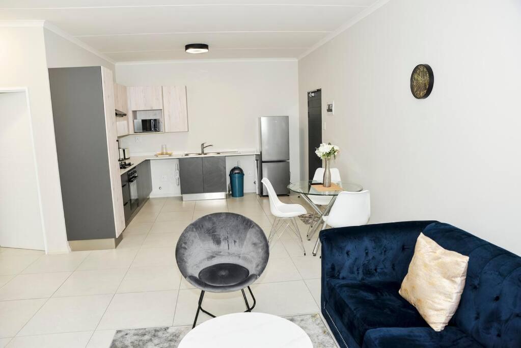 The Ellipse Palazzo Apartment Midrand Dış mekan fotoğraf