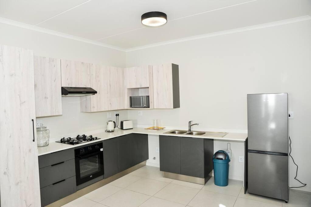 The Ellipse Palazzo Apartment Midrand Dış mekan fotoğraf